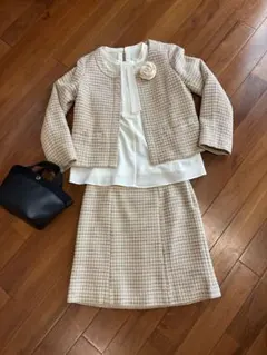 NATURAL BEAUTY BASIC ベージュ系スーツ Mサイズ