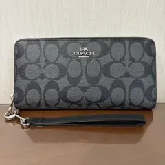 【新品未使用】★COACH / 長財布ブラックシグネチャー ラウンドファスナー