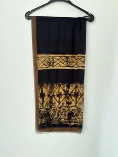 Max Mara/シフォンストール 黒と金のデザイン