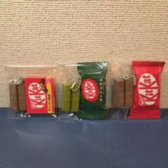 キットカット ミニチュアカプセルトイ 3個セット