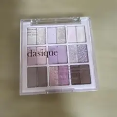 Dasique Shadow Palette 18 ベリースムージー