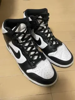 Nike パンダ　ダンク