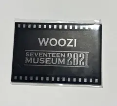 SEVENTEEN MUSEUM2021 フィルム風スクエア缶バッジ ジョンハン - メルカリ