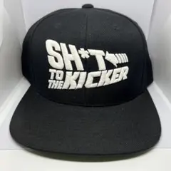 スナップバックキャップ