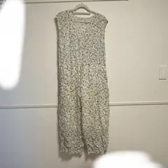 Item thumbnail for item 417339f2-219a-4b92-88a2-2d80bcf4f4ca