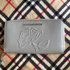 MICHAEL KORS グレー 長財布 花エンボス　お花硝子