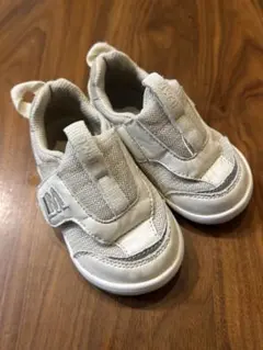 13.5cm スニーカー