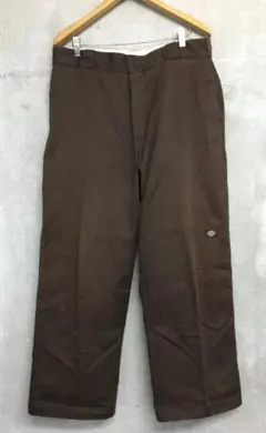 Item thumbnail for item e3d1076c-8cca-4a19-af2f-33a38991f83b