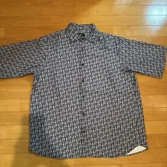 HARE 幾何学模様 半袖シャツ