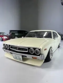 130ローレル 1/24 プラモデル 完成品のサムネイル