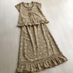 カネコイサオ 花柄 ローズ リボン柄 ピコフリル ブラウス スカート