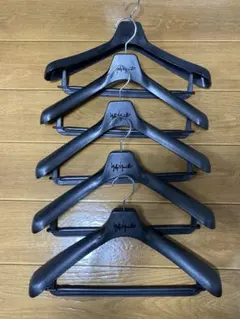 the row ハンガー　未使用　5本セット the row ハンガー 未使用 5本セット - メルカリ
