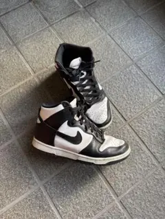 Nike ハイカットスニーカー ブラック/ホワイト