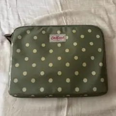 【Cath Kidston 】ドット柄 ノートPCケース