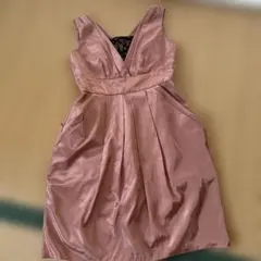 ピンク Vネック サテン パーティードレス