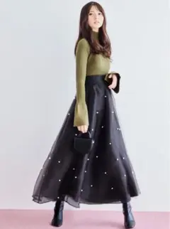 齋藤飛鳥　オーガンジー パール　フレアスカート