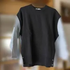 ゴールデンベア　紺のニットベスト ストライプ柄