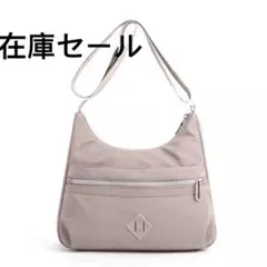 ショルダーバッグ 大容量 軽い　斜めがけバッグ 肩掛けバッグ 多機能