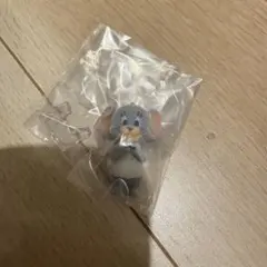 カプセルフロッキーズ　トムとジェリー　タフィー　ガチャ