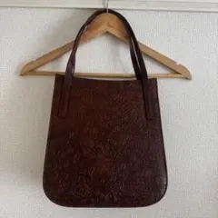 ブラウンレザーエンボス加工トートバッグ