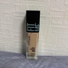 Maybelline Fit Me リキッドファンデーション 122