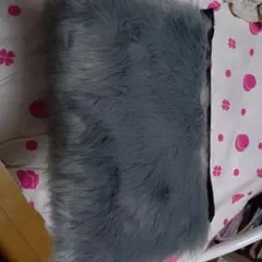 グレー ファークラッチバッグ