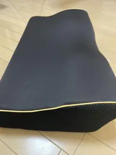 RIZAP 寝返りサポートピロー