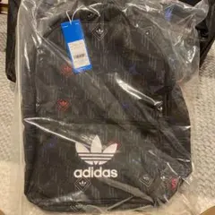 アディダス モノグラム バックパック