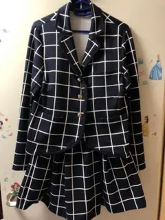 SISTER JENNI☁️卒業式服のサムネイル
