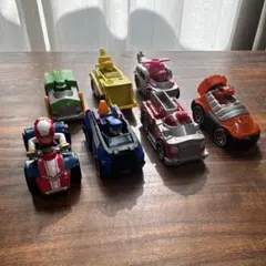 パウ・パトロール ダイキャストビークル 7台セット　非売品レジャーシート付き