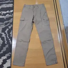 ユニクロ　カーゴパンツ