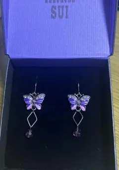 ANNA SUI ピアスのサムネイル