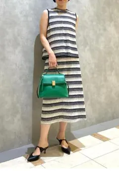 TOMORROWLAND 61,600円25SSクロッシュボーダー セットアップ