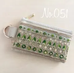 No.051 インド刺繍リボン フェイクレザーミニポーチ