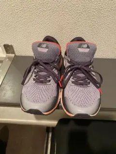 New Balance スニーカー グレー/ネイビー/オレンジ