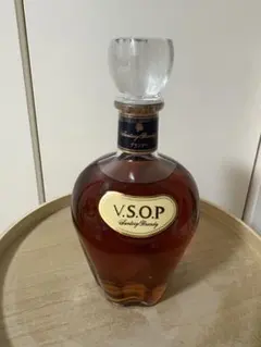 【新品・未開封】Suntory Brandy V.S.O.P 700mlのサムネイル
