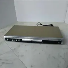 プレーヤー QTEC DVD PLAYER DV-C801S 動作OK】QTEC DVDプレーヤー DV-C801S - メルカリ