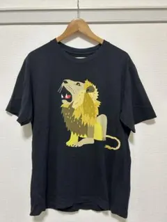 ライオンイラスト黒Tシャツ