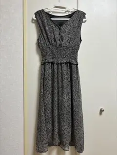 しまむら ノースリーブ 花柄ワンピース Mサイズ