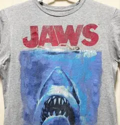 JAWSジョーズTシャツM古着、映画　ムービー　サメ