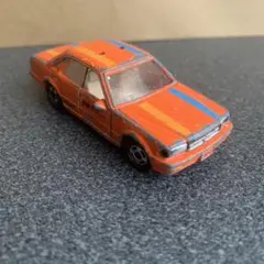 タカラトミー　トミカ　日産セドリック4ドア　日本製