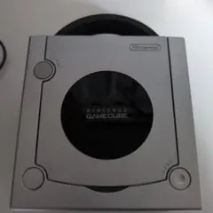 Nintendo GameCube シルバー 本体　箱無し