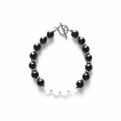 ①visyay「YOLO bracelet」ブラックオニキス