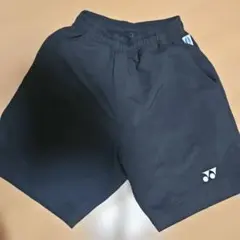ヨネックス 黒 ハーフパンツ