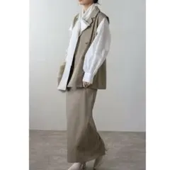 ボンジュールサガン ダブルボタンジレ×バックゴムIラインスカート セットアップ