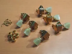 Item thumbnail for item 9524ec93-72d1-4ff5-8ebb-91a5218fc7b7