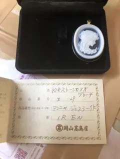 カメオ ブローチ ペンダント 18K アンニャ・ジェスラー - メルカリ