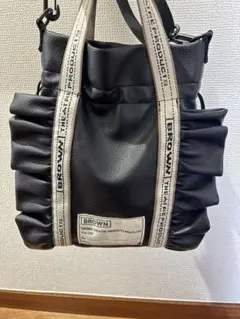 BROWN ショルダーバッグ 黒