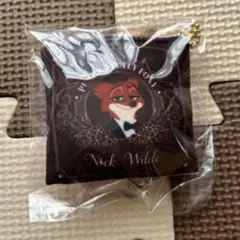 ディズニーズートピア2 オーマイカフェ　ニックタキシードクッションキーホルダー