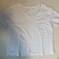 GU ホワイト Vネック　半袖Tシャツ M即購入⭕